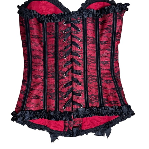 Other - Elegant Red and Black Lace Corset